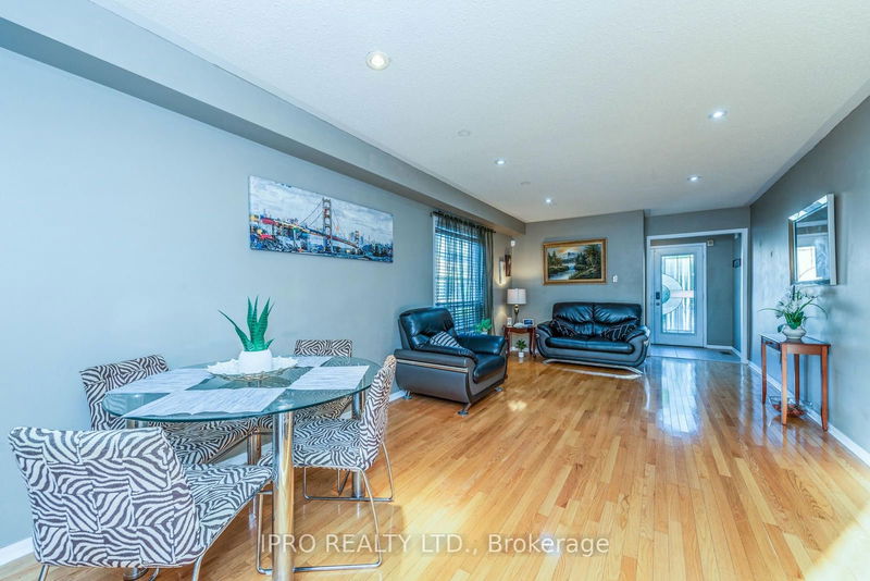 5936 Delle Donne Dr  Mississauga, L5M 7A3 | Image 9