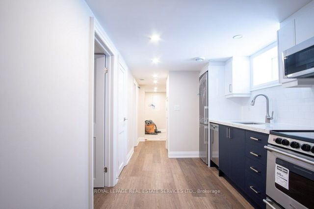Lower - 256 Annette Street