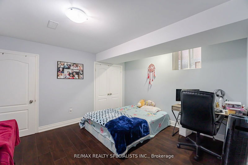 29 Ezra Cres  Brampton, L7A 5A6 | Image 32