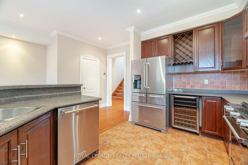 524 Lumberton Cres  Mississauga, L4Z 3Z7 | Image 12