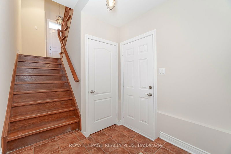 524 Lumberton Cres  Mississauga, L4Z 3Z7 | Image 30