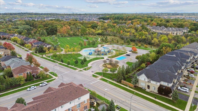  313 - 2490 Old Bronte Rd  Oakville, L6M 0Y5 | Image 38