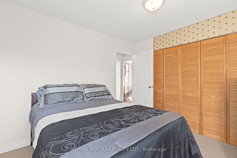  142 - 1058 Falgarwood Dr  Oakville, L6H 2P3 | Image 21