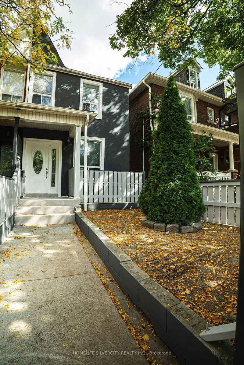 47 Osler St  Toronto, M6P 4A1 | Image 4