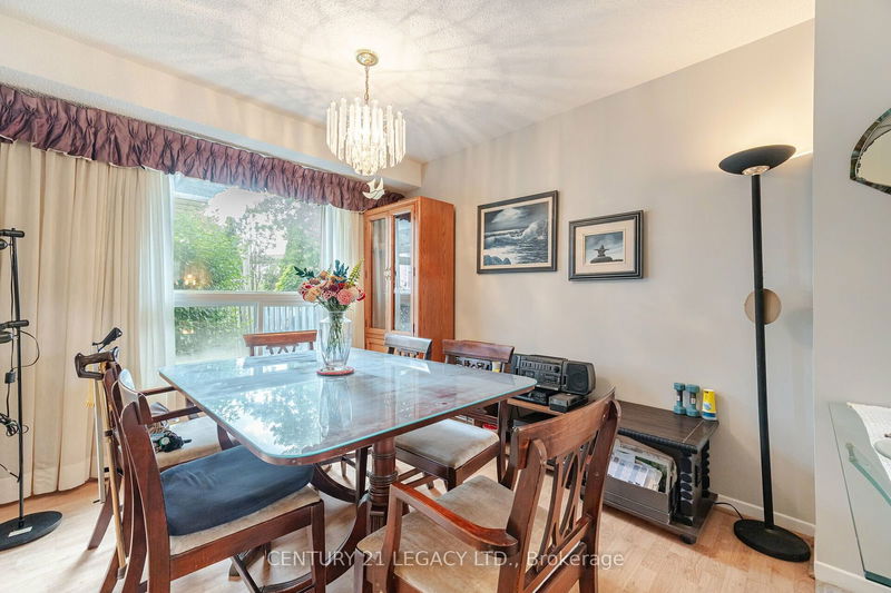 89 Cutters Cres  Brampton, L6Y 4M2 | Image 9