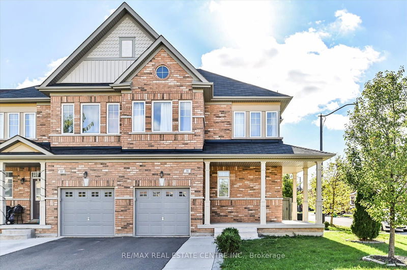 31 Divinity Circ  Brampton, L7A 3Y3 | Image 1