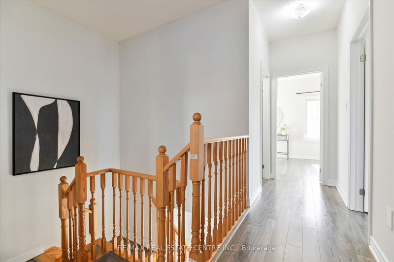 31 Divinity Circ  Brampton, L7A 3Y3 | Image 20