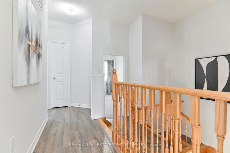 31 Divinity Circ  Brampton, L7A 3Y3 | Image 21