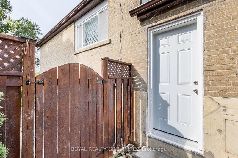 167 Avondale Blvd  Brampton, L6T 1J1 | Image 35