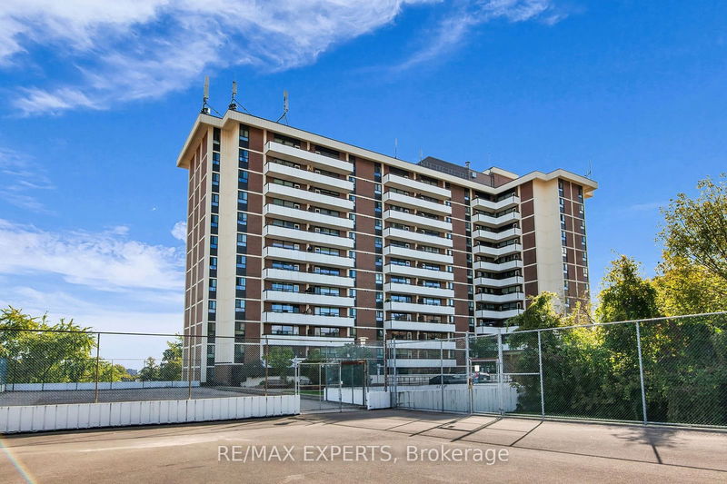  512 - 541 Blackthorn Ave  Toronto, M6M 5A6 | Image 34