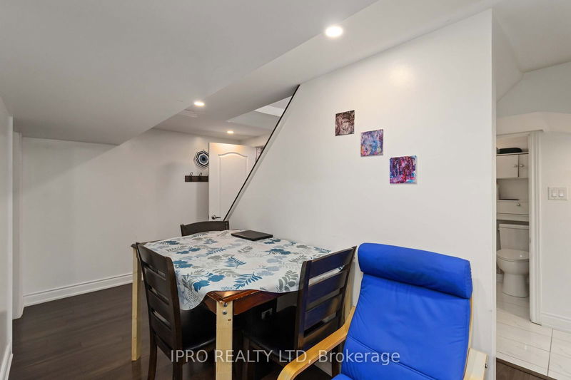 30 Grand Valley Dr W Brampton, L6S 2L1 | Image 21