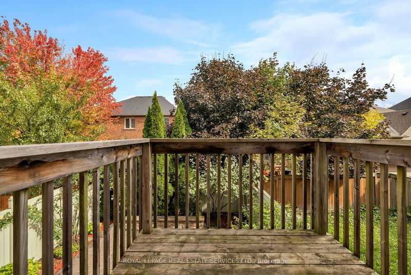 2130 Emily Circ  Oakville, L6M 0E6 | Image 15