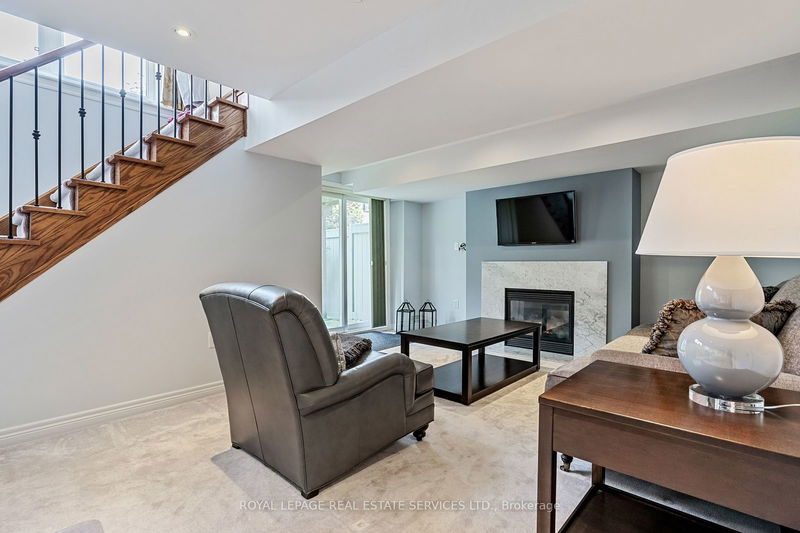 2130 Emily Circ  Oakville, L6M 0E6 | Image 34