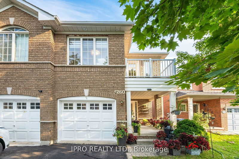 3260 Carabella Way  Mississauga, L5M 6T4 | Image 2