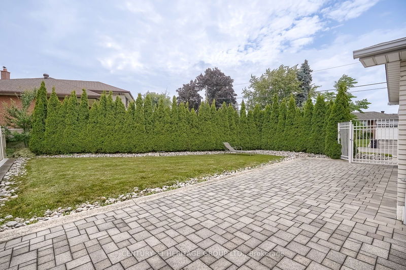 91 Fulwell Cres  Toronto, M3J 1Y4 | Image 36