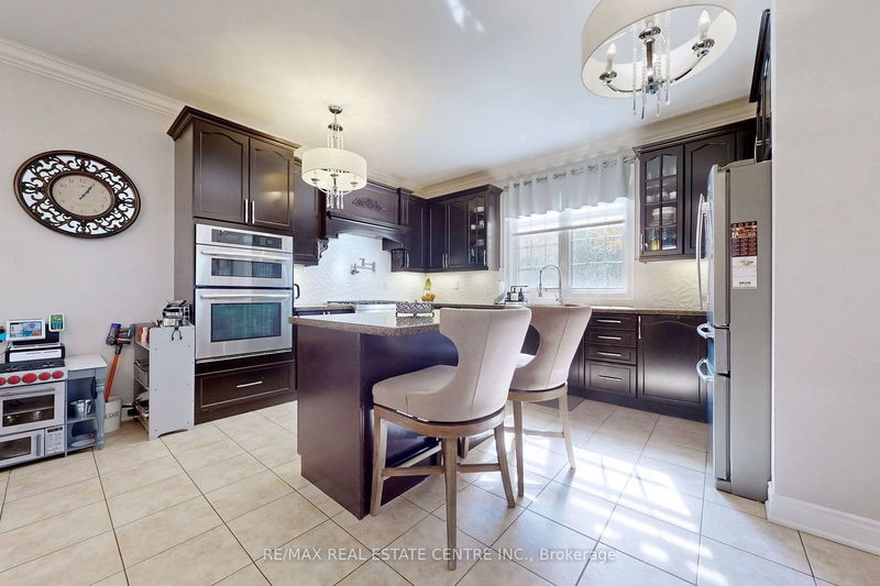 172 Elbern Markell Dr  Brampton, L6X 2Z9 | Image 8