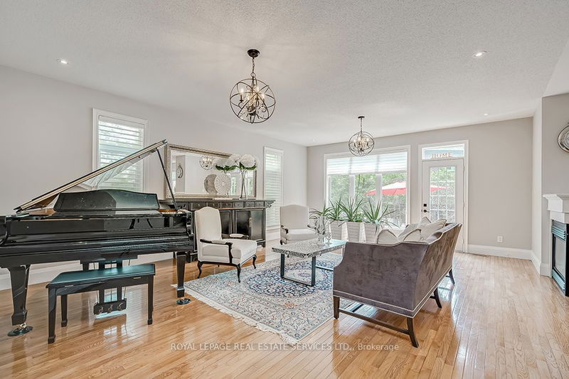  2 - 128 Morden Rd  Oakville, L6K 2R9 | Image 5