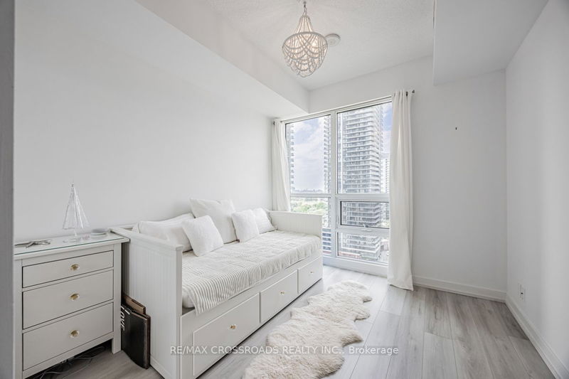  1907 - 2200 Lake Shore Blvd W Toronto, M8V 1A4 | Image 2