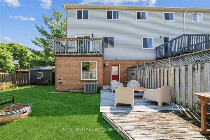 2320 Strawfield Crt  Oakville, L6H 6C2 | Image 37