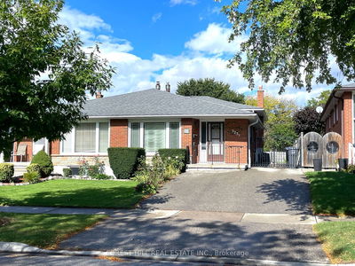 3231 Trisha Downs   Mississauga, L5A 2A6 | Image 1