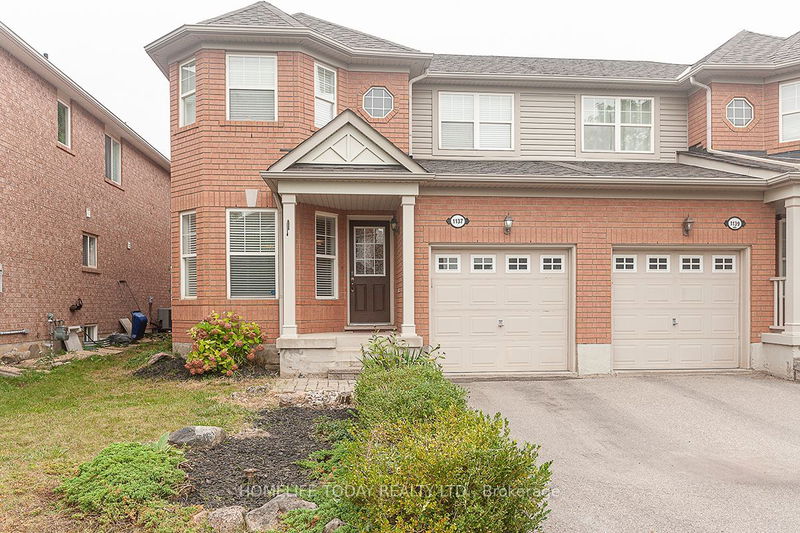 1137 Barr Cres  Milton, L9T 6X8 | Image 1