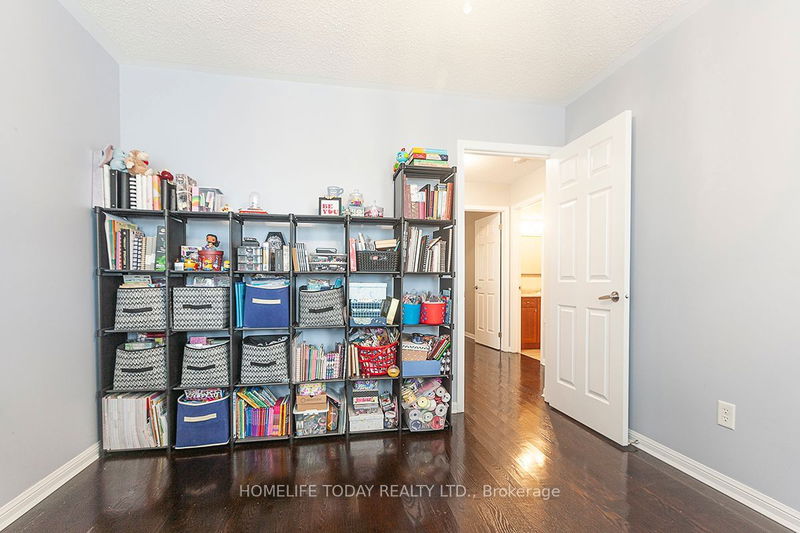 1137 Barr Cres  Milton, L9T 6X8 | Image 27