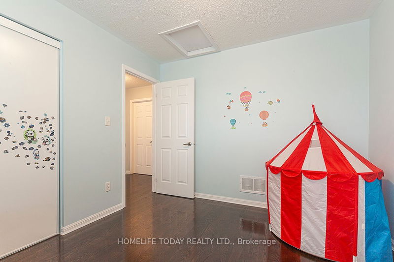 1137 Barr Cres  Milton, L9T 6X8 | Image 29