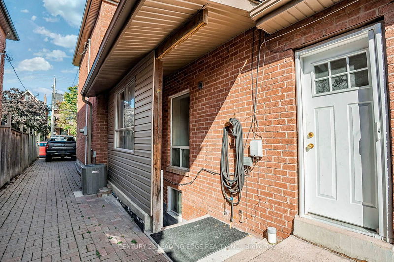 57 Shanly St  Toronto, M6H 1S4 | Image 38