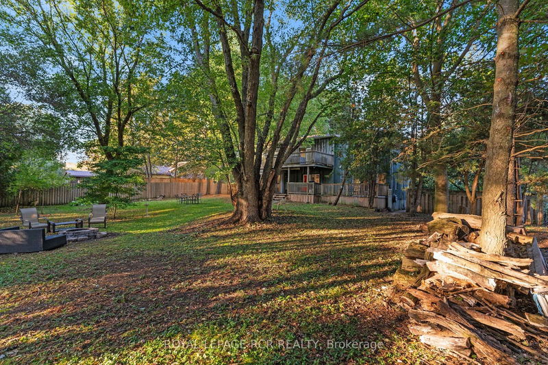 27 John St N Caledon, L7K 0C4 | Image 8