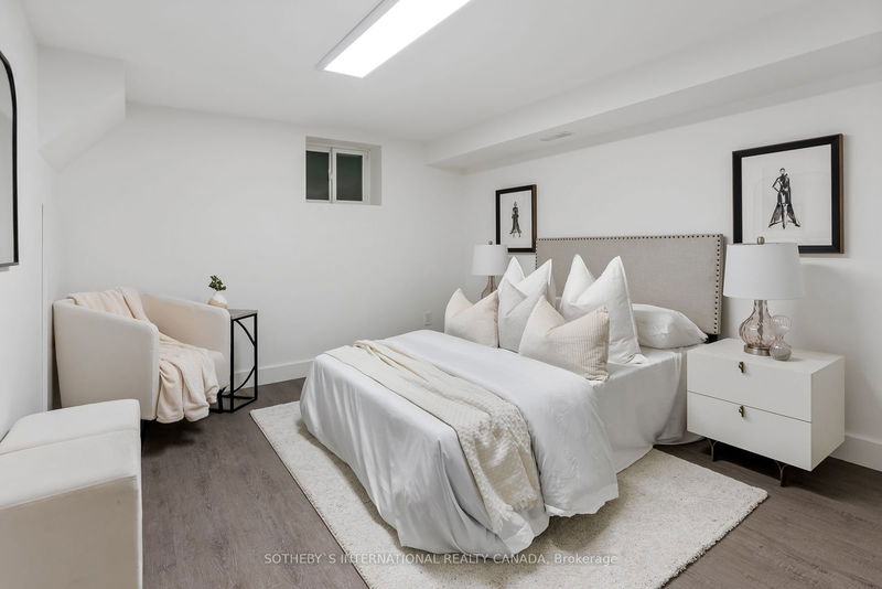 46 Hewitt Ave  Toronto, M6R 1Y3 | Image 32