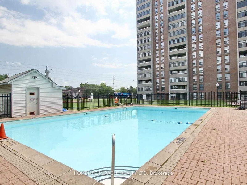  409 - 25 Kensington Rd S Brampton, L6T 3W8 | Image 6