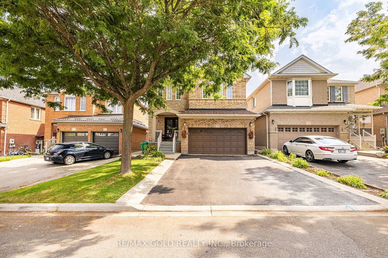 5 Shady Oak Lane  Brampton, L6R 2Z2 | Image 1