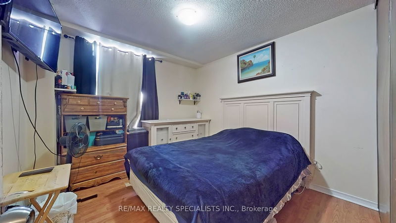  710 - 21 Knightsbridge Rd  Brampton, L6T 3Y1 | Image 21