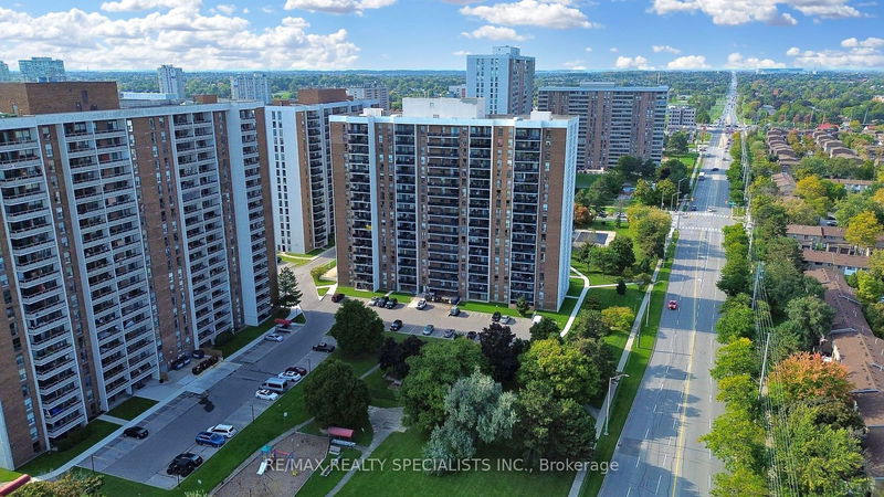  710 - 21 Knightsbridge Rd  Brampton, L6T 3Y1 | Image 5