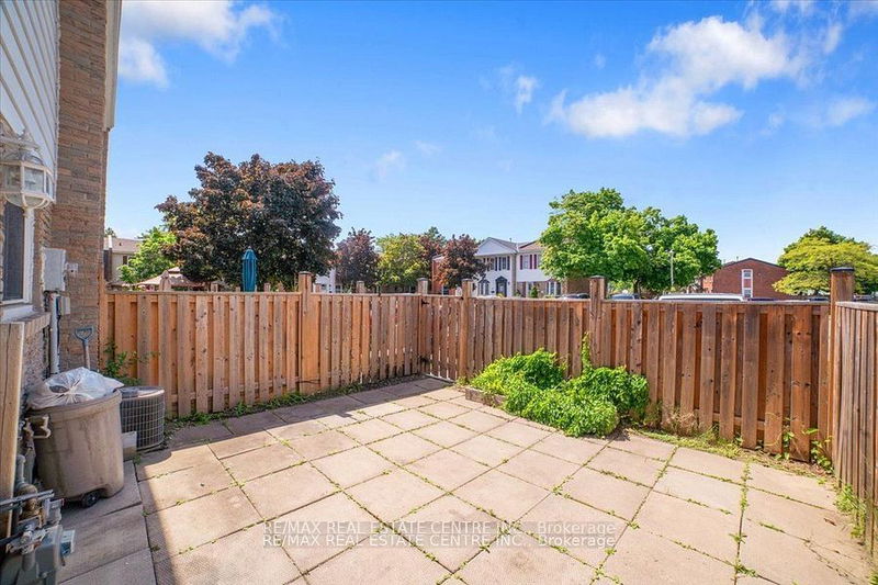  33 - 1020 Central Park Dr  Brampton, L6S 3L6 | Image 28