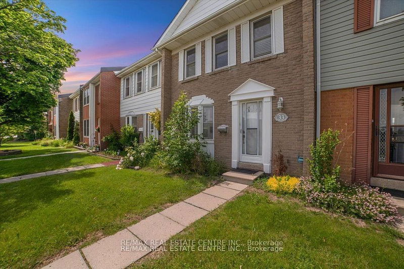  33 - 1020 Central Park Dr  Brampton, L6S 3L6 | Image 5