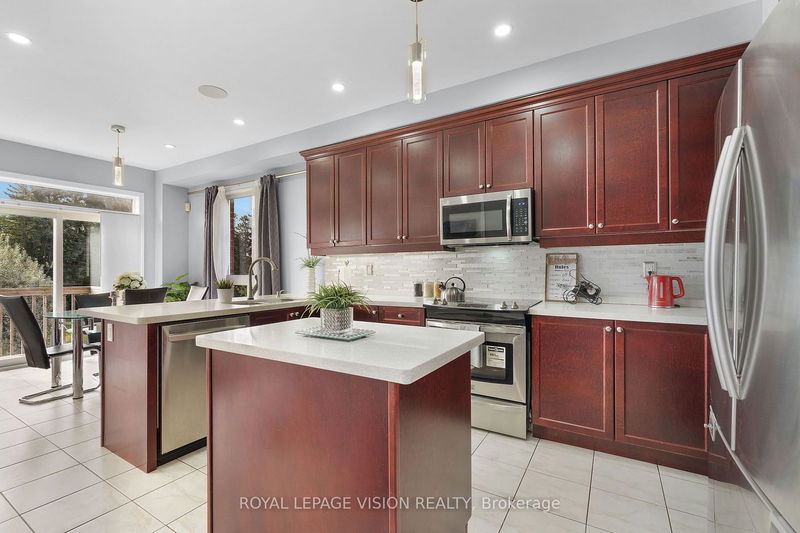 16 Torraville St  Brampton, L6R 0Y5 | Image 11