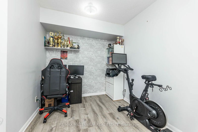  1034 - 3045 Finch Ave E Toronto, M9M 0A5 | Image 17