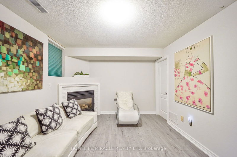  3 - 339 Dalesford Rd  Toronto, M8Y 1G8 | Image 18