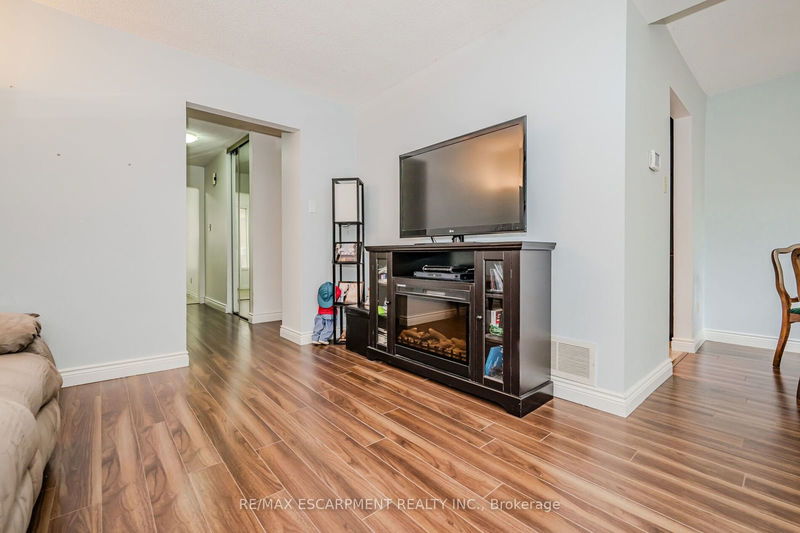  14 - 1548 Newlands Cres  Burlington, L7M 1V6 | Image 11