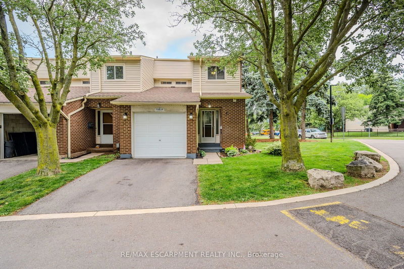  14 - 1548 Newlands Cres  Burlington, L7M 1V6 | Image 2