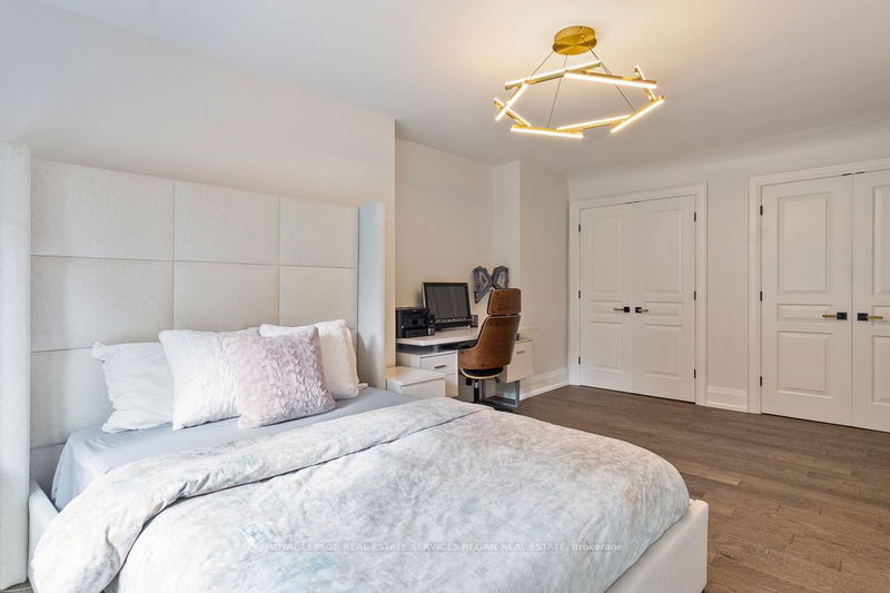 1294 Gatehouse Dr  Mississauga, L5H 1A5 | Image 28