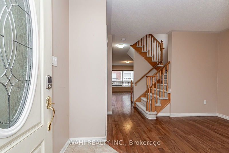 907 Zelinsky Cres  Milton, L9T 0L5 | Image 6