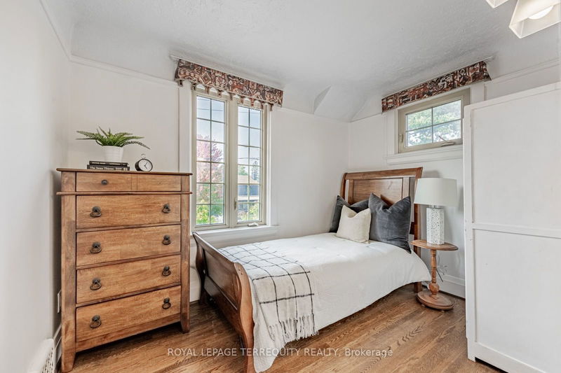 35 Joseph St  Toronto, M9N 2H9 | Image 19