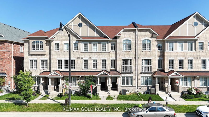 207 Inspire Blvd  Brampton, L6R 0B3 | Image 1