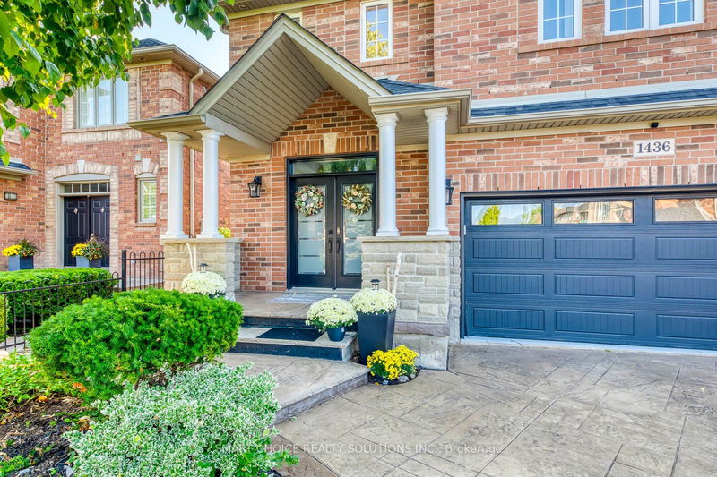 1436 Gulledge Tr  Oakville, L6M 3Z8 | Image 2