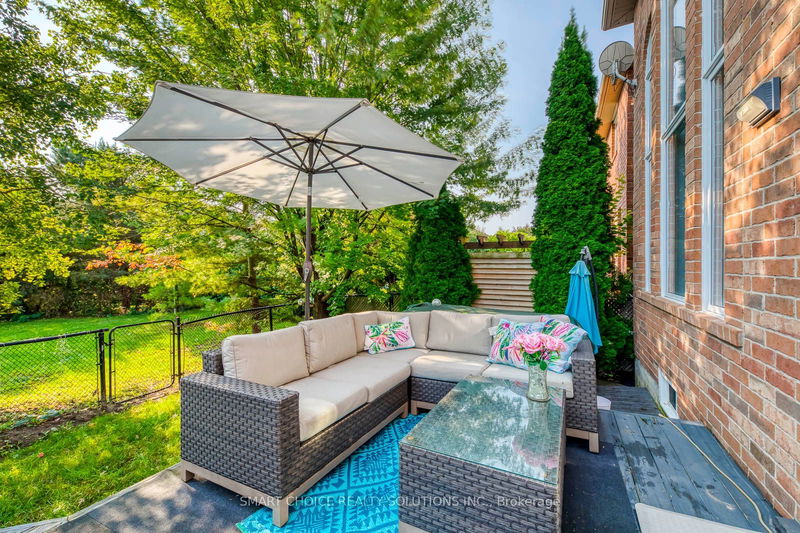 1436 Gulledge Tr  Oakville, L6M 3Z8 | Image 27