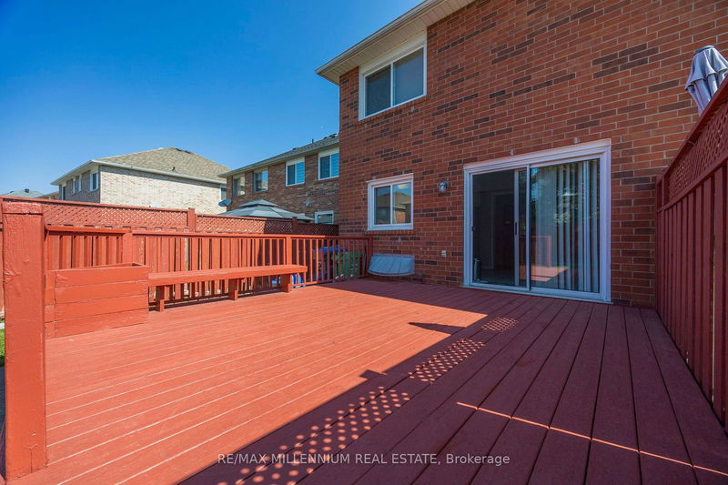 12 Mount Fuji Cres  Brampton, L6R 2L3 | Image 29