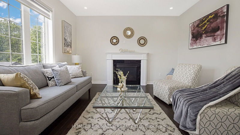 58 Masken Circ  Brampton, L7A 4K3 | Image 15