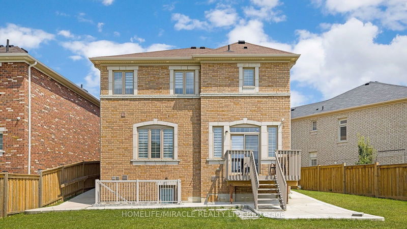 58 Masken Circ  Brampton, L7A 4K3 | Image 40